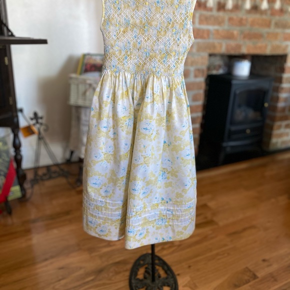 Sophie Dess Girls Smocked Dress size 4 - Picture 13 of 16